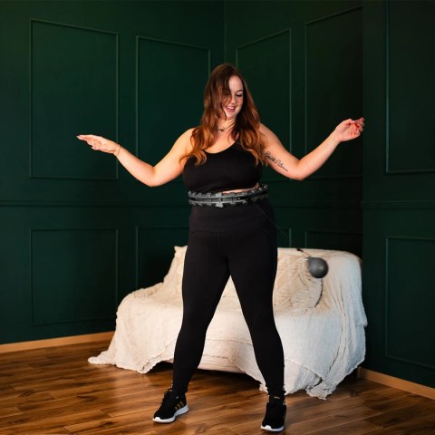 HHW12 PLUS SIZE HULA HOP BLACK Z WYPUSTKAMI I OBCIĄŻNIKIEM HMS HHW12 PLUS SIZE HULA HOP BLACK Z WYPUSTKAMI I OBCIĄŻNIKIEM HMS